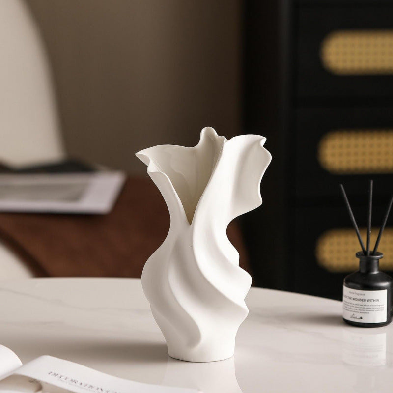 Creative ceramic vase ornaments
