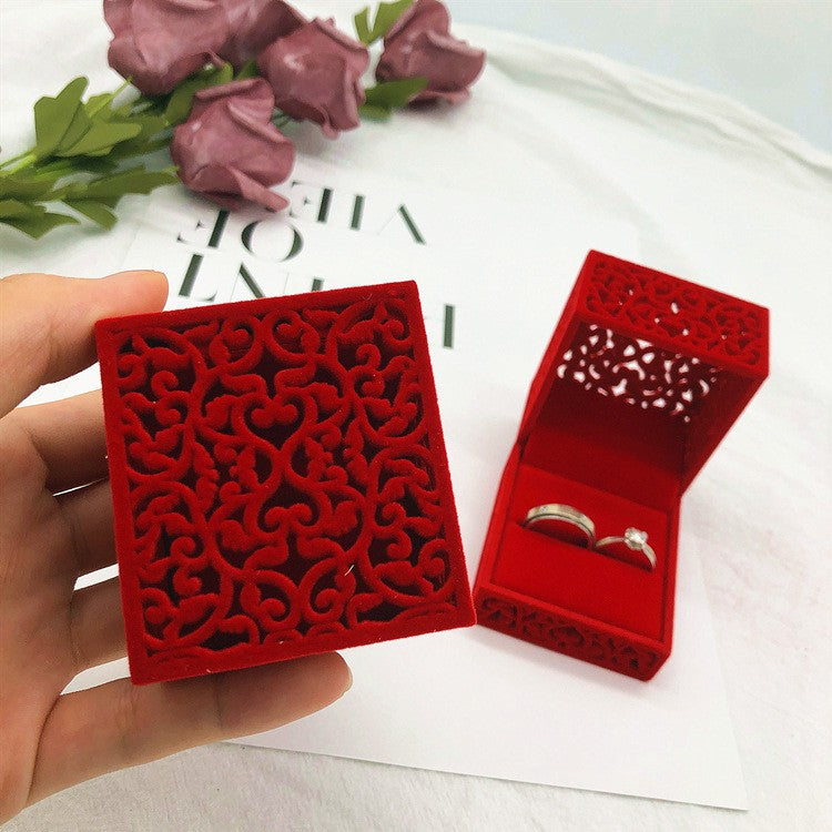 Creative Hollow Ring Box
