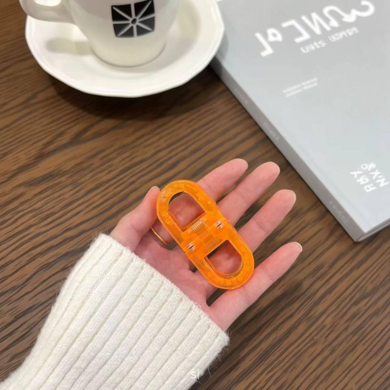 Creative Magnetic Hair Clips