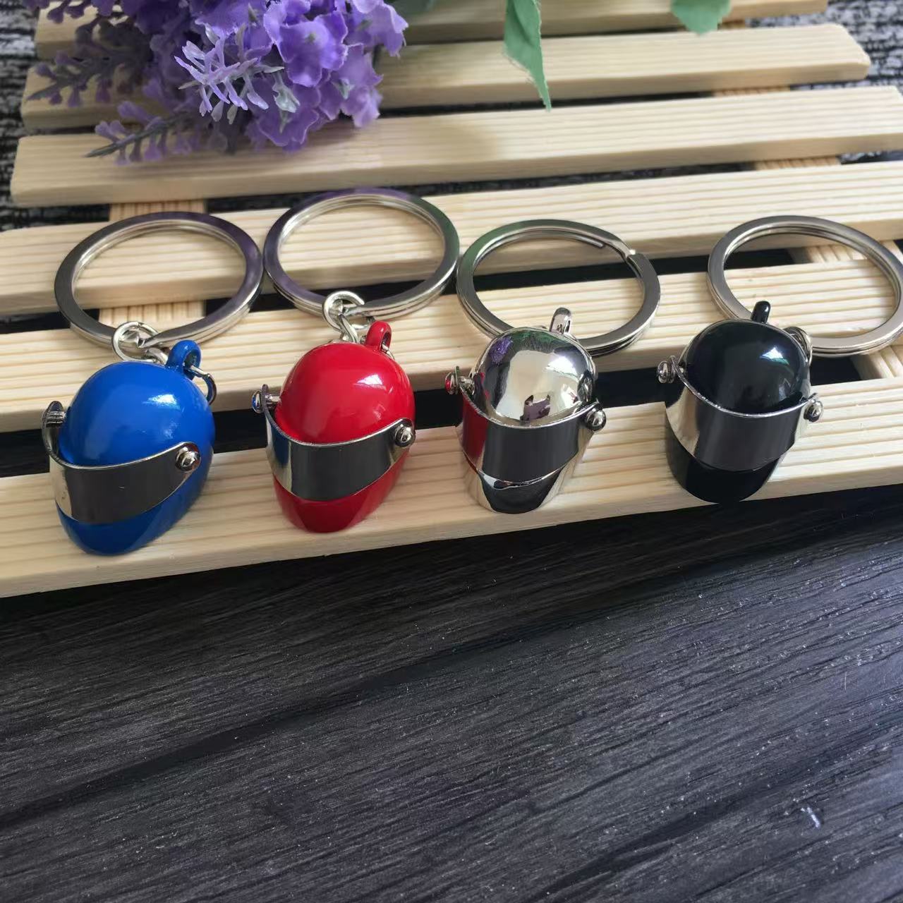Creative Metal Motorcycle Helmet Keychain Mini Simulation Toy