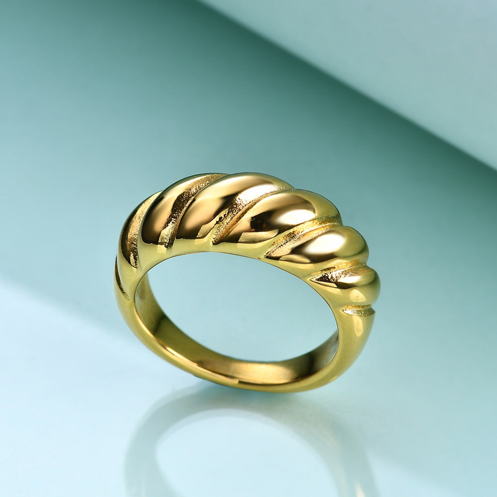 Creative Retro Minimalist Bread Ring
