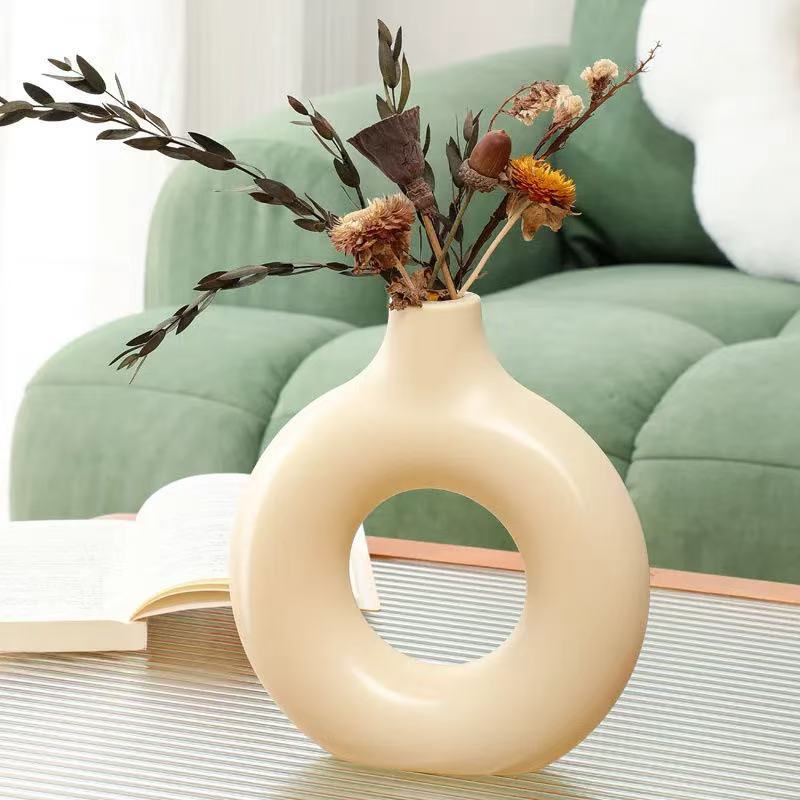 Creative vase