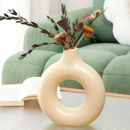 Creative vase