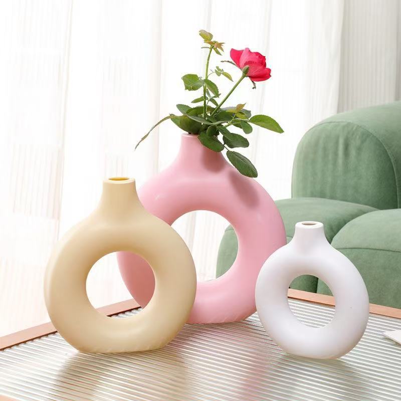 Creative vase