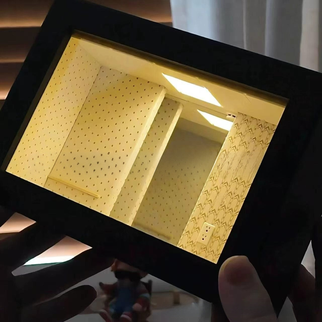 Creative Wooden Abyss Mirror Photo Frame Portable Unique Decor