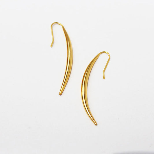 Crescent Moon Line Earrings