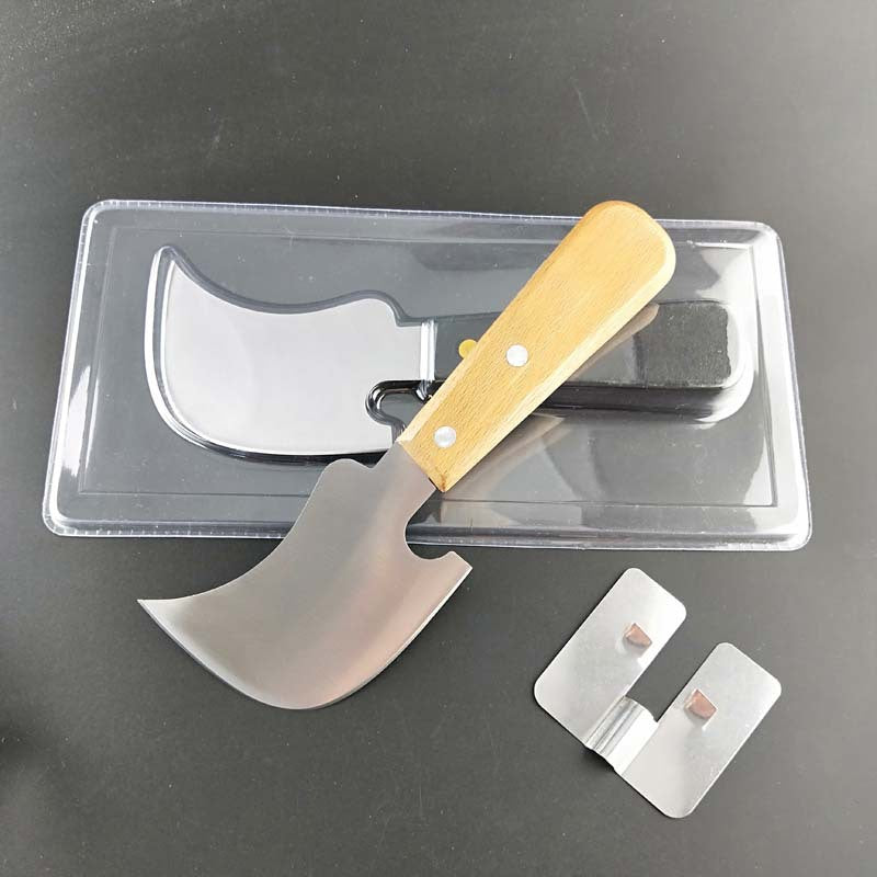 Crescent-shaped shovel blade