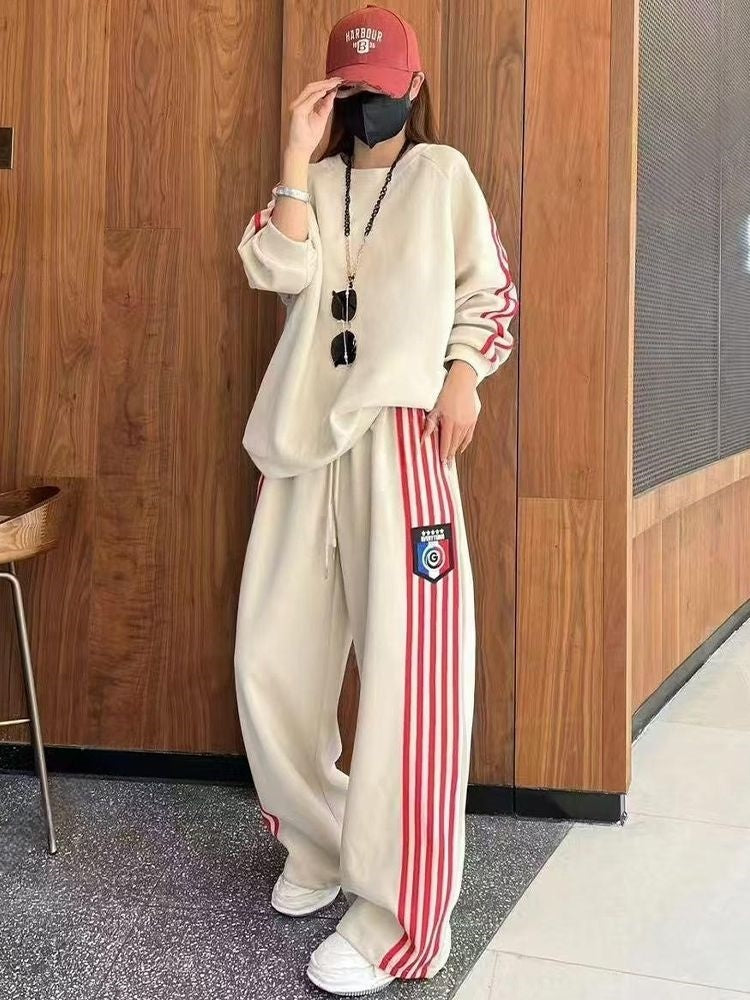 Crew-neck hoodie and wide-leg pants