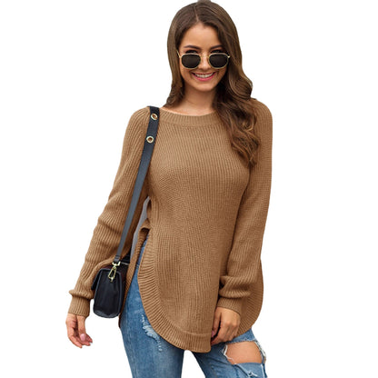 Crew neck long-sleeved pullover sweater