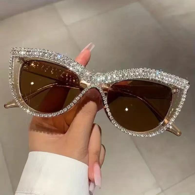 CrHandmade cat-eye sunglasses