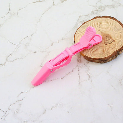 Crocodile hair clip