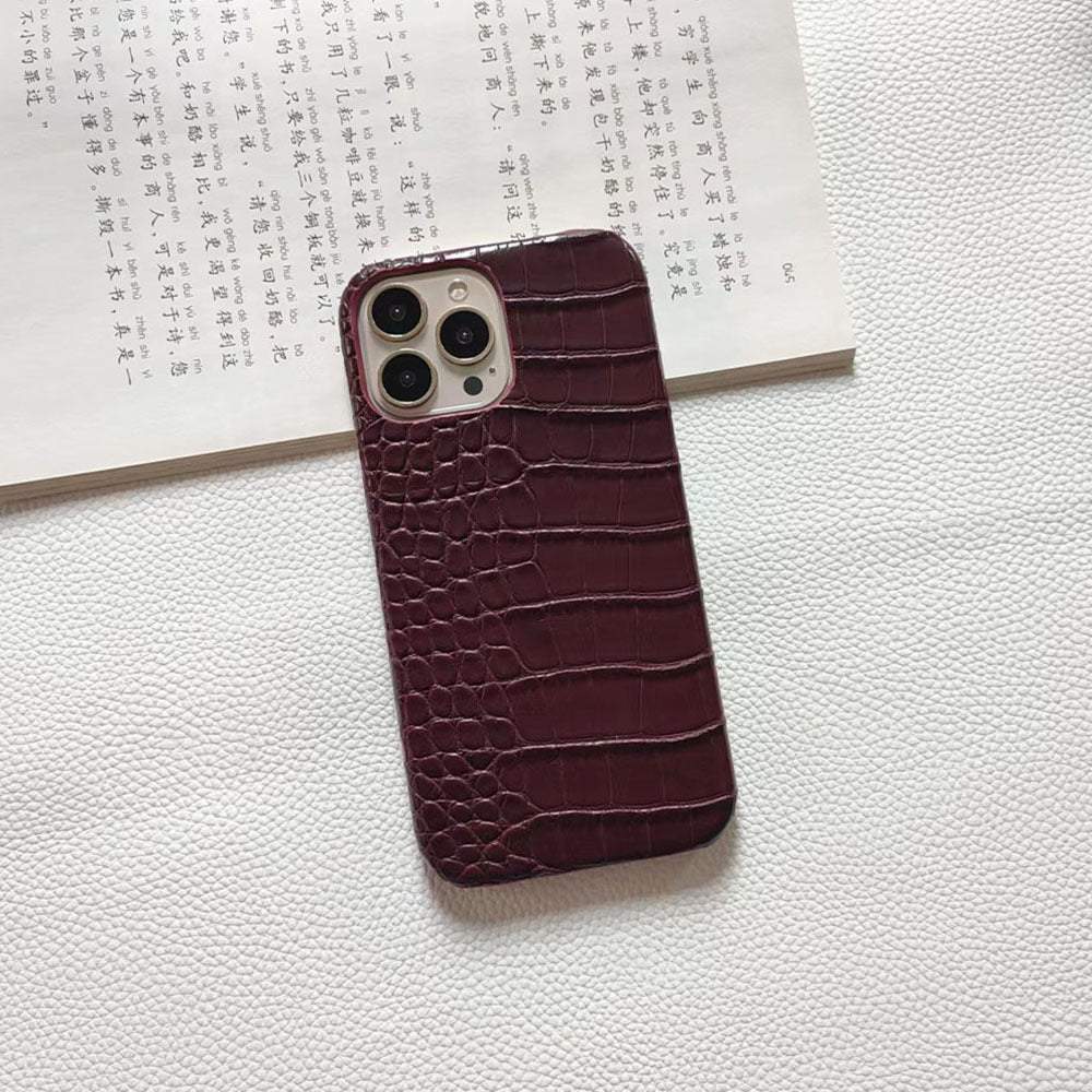 Crocodile-pattern iPhone case