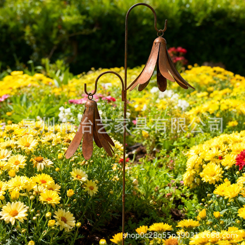 Cross-Border Hot-Selling Rusty Flower Wind Chime Floor Plug, Garden Decoration Floor Plug Ornaments Hot Selling Garden