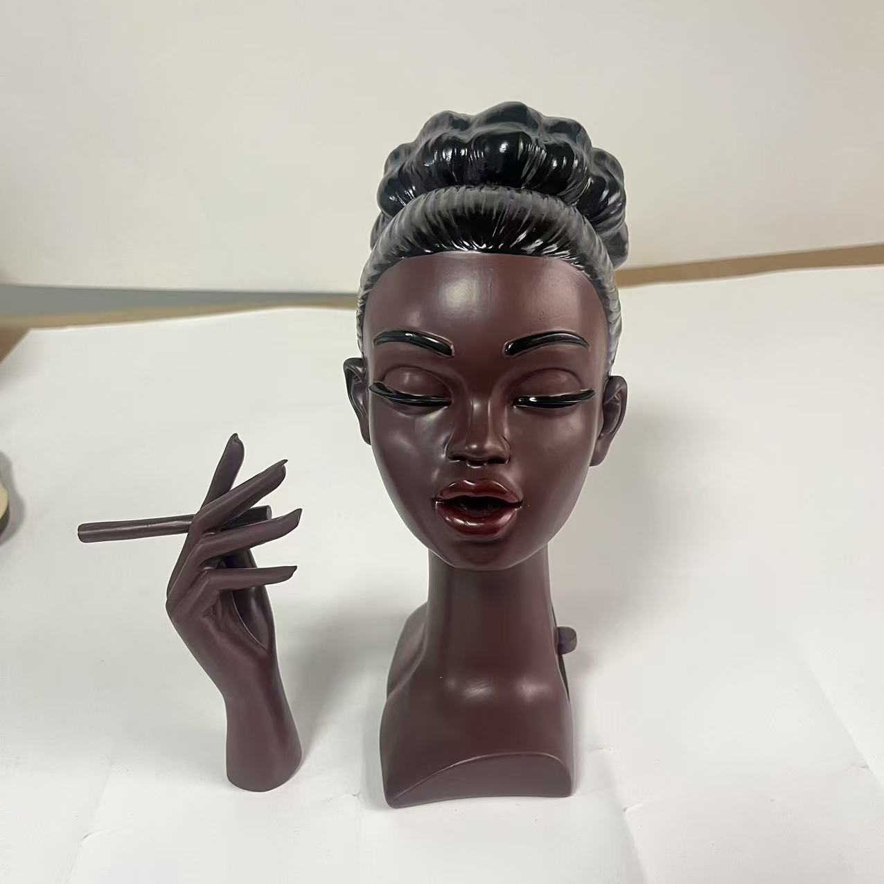Cross-border New Black Lady Smoke Oven Resin Crafts Creative Desktop Ornaments Character Sculpture Black Incense Oven