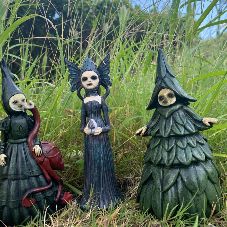 Cross-Border Outdoor Living on Your Own Nightmare Creative Decorative Ornaments Garden Halloween Witch Resin Crafts