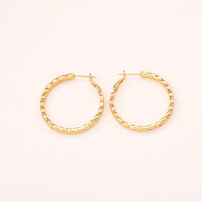 Cross grain earrings