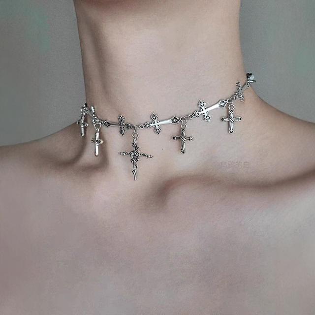 Cross Neckchain