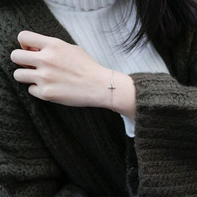 Cross Pendant Bracelet