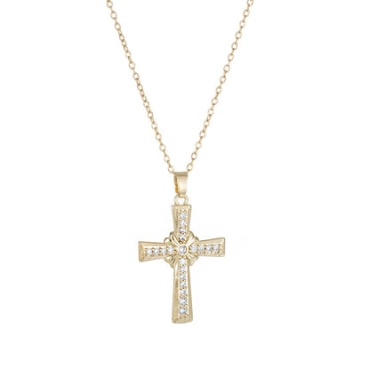 Cross pendant necklace