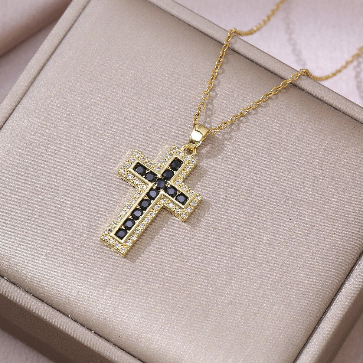Cross Pendant Necklace