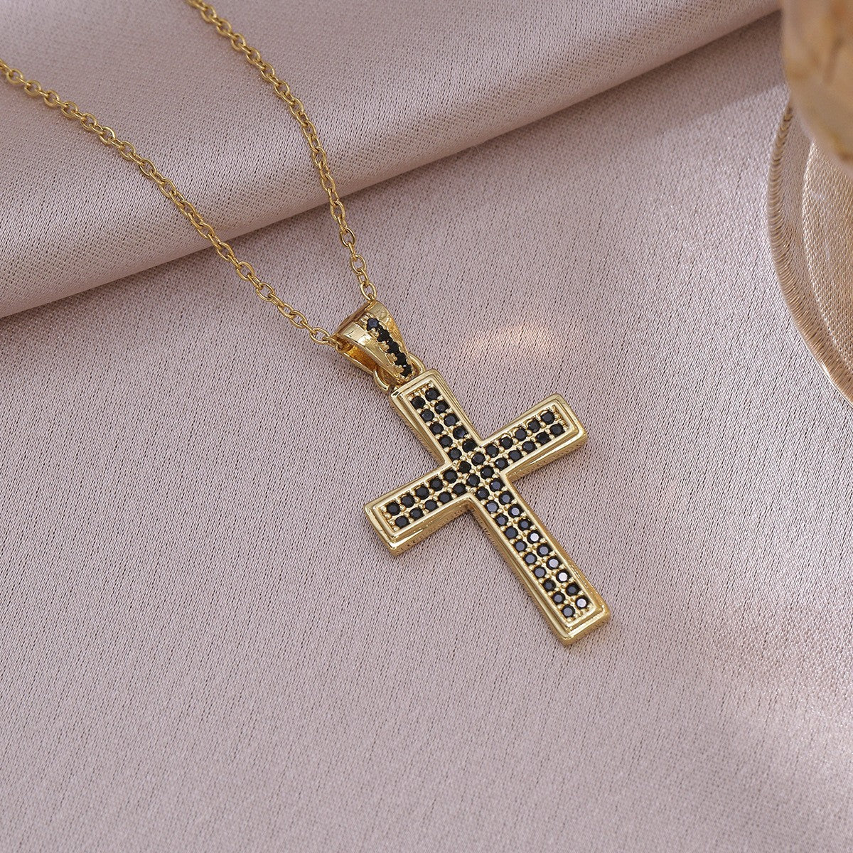 Cross Pendant Necklace
