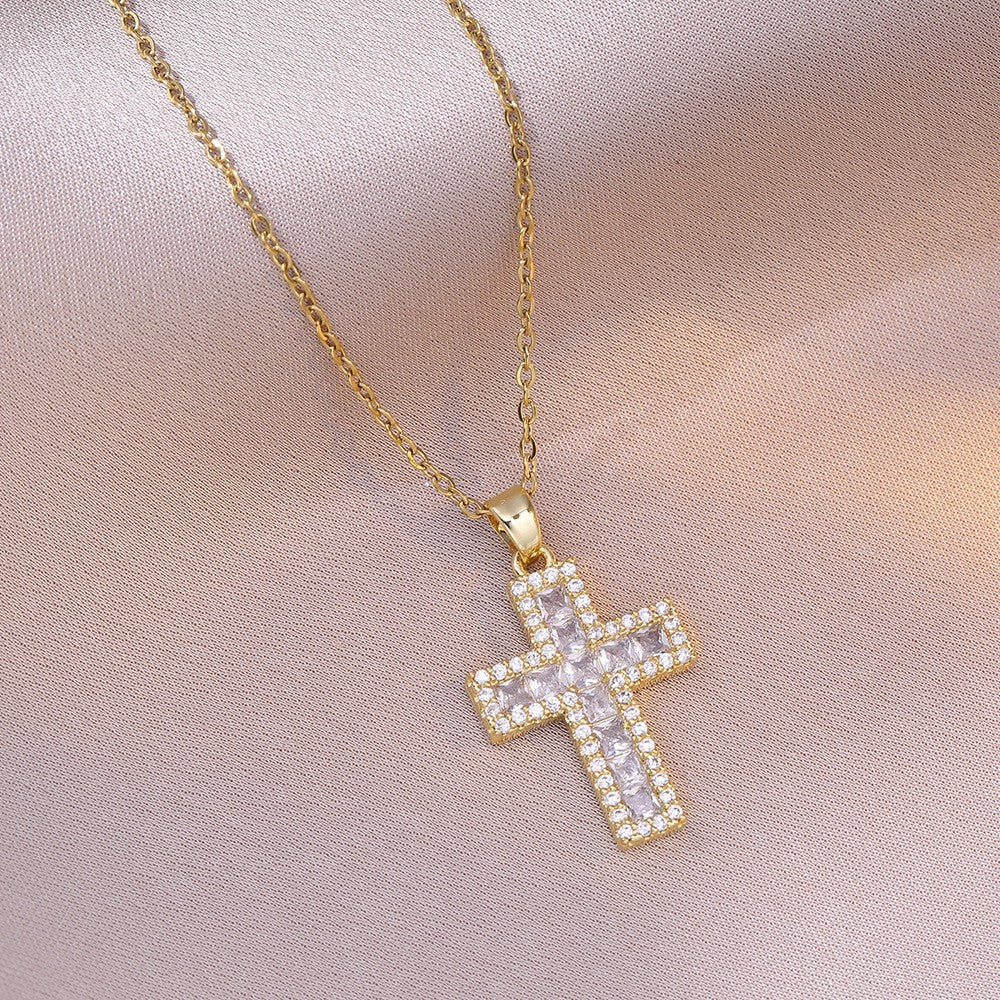 Cross Pendant Necklace