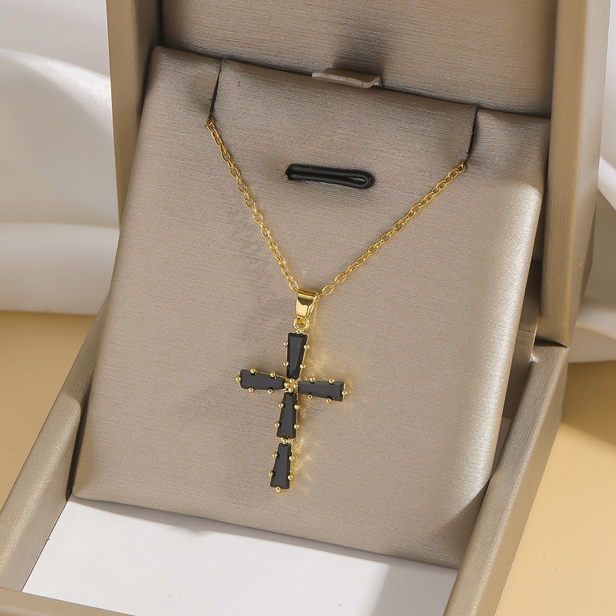 Cross Pendant Necklace