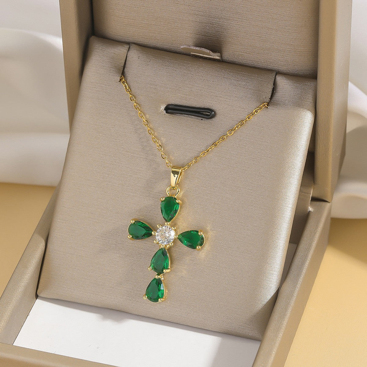 Cross Pendant Necklace