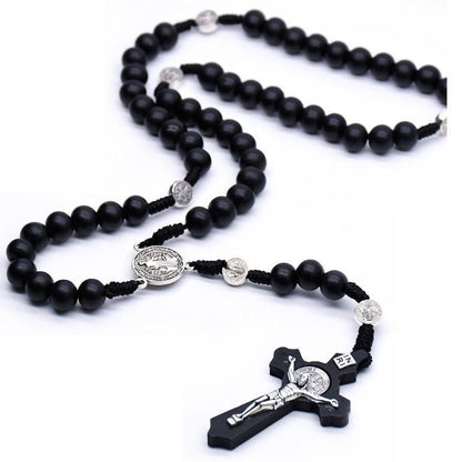 Cross-shaped brown necklace