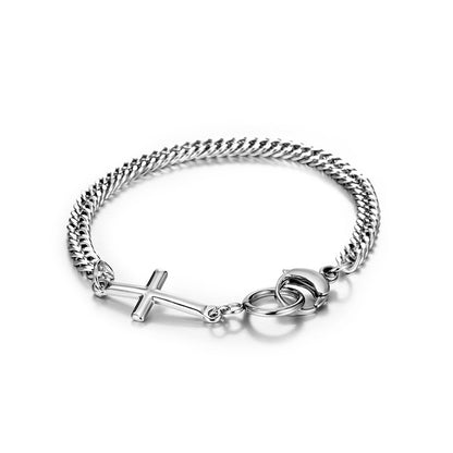 Cross-shaped Cuban chain
