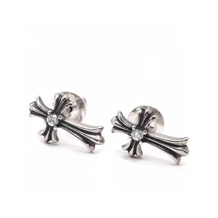 Cross-shaped stud earrings