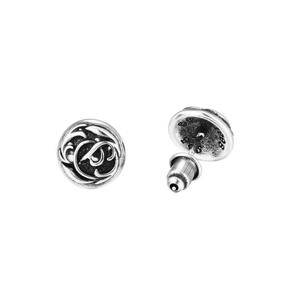 Cross-shaped stud earrings