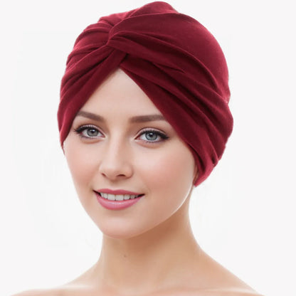 Cross-twisted hat for women and adults