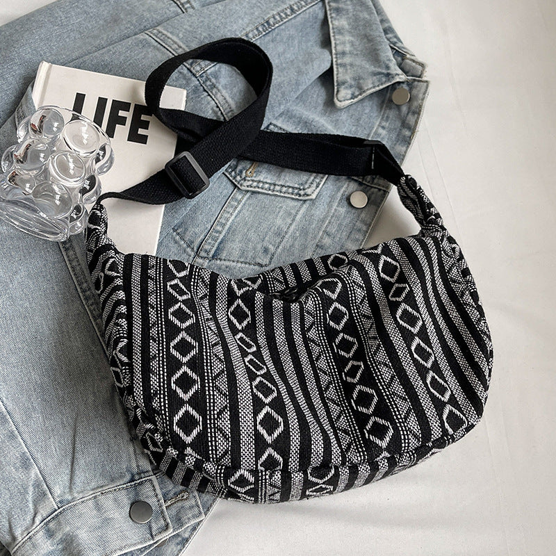 Crossbody dumpling bag