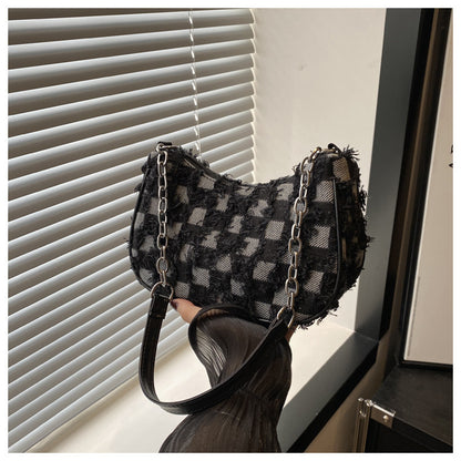Crossbody shoulder bag for women