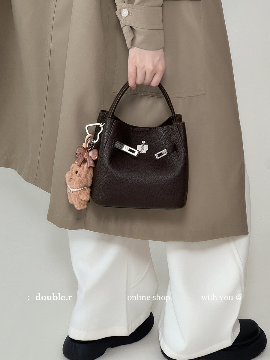 Crossbody shoulder bag