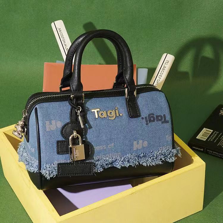 Crossbody Travel Bag