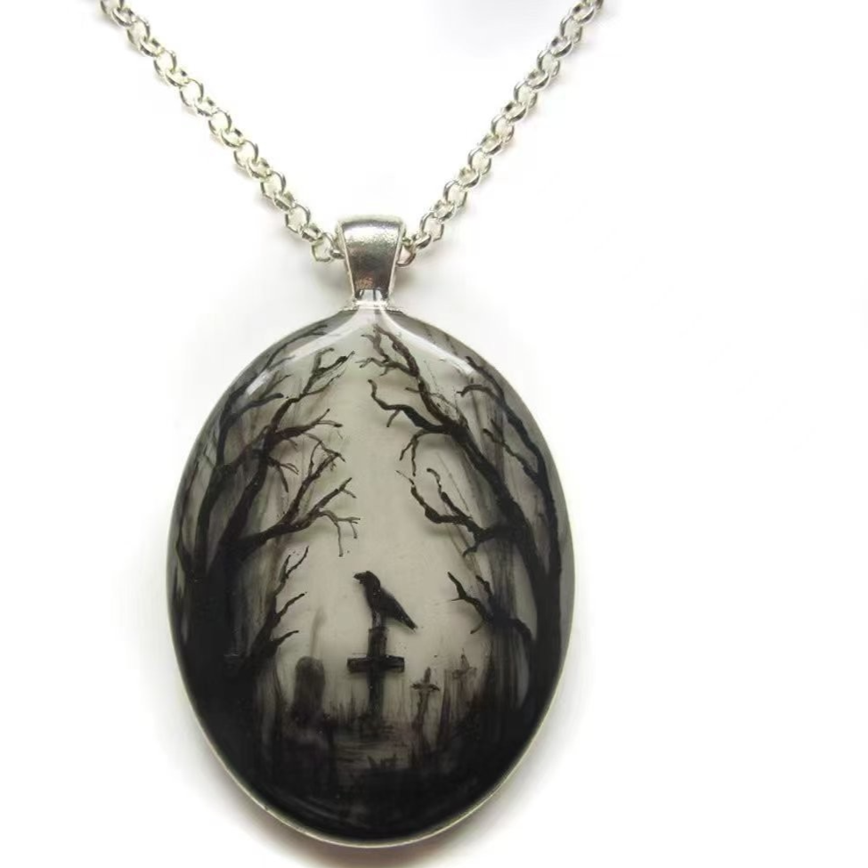crow oval pendant necklace