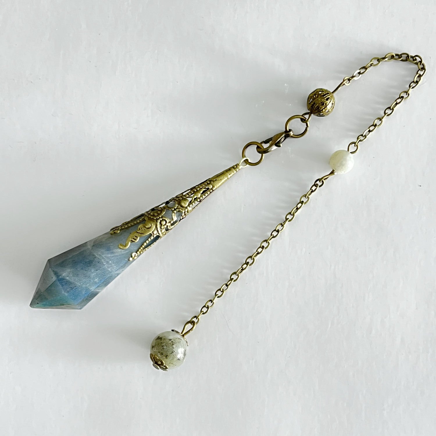 Crystal Pendulum