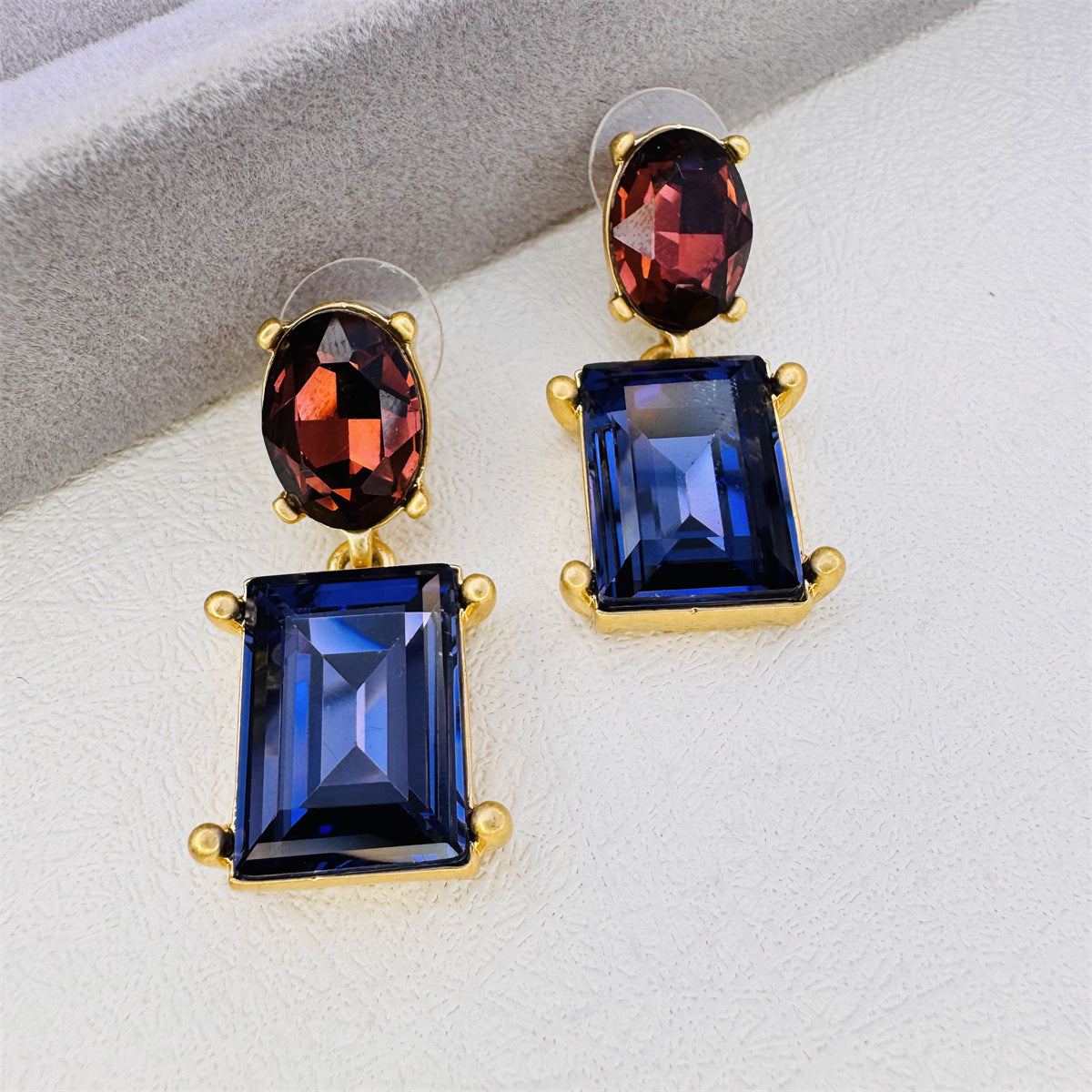 Crystal silver needle earrings
