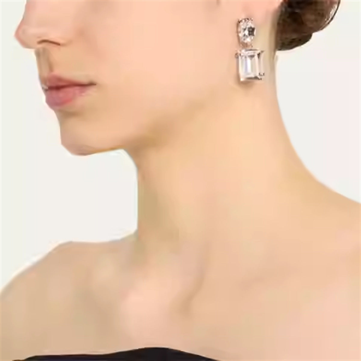 Crystal silver needle earrings