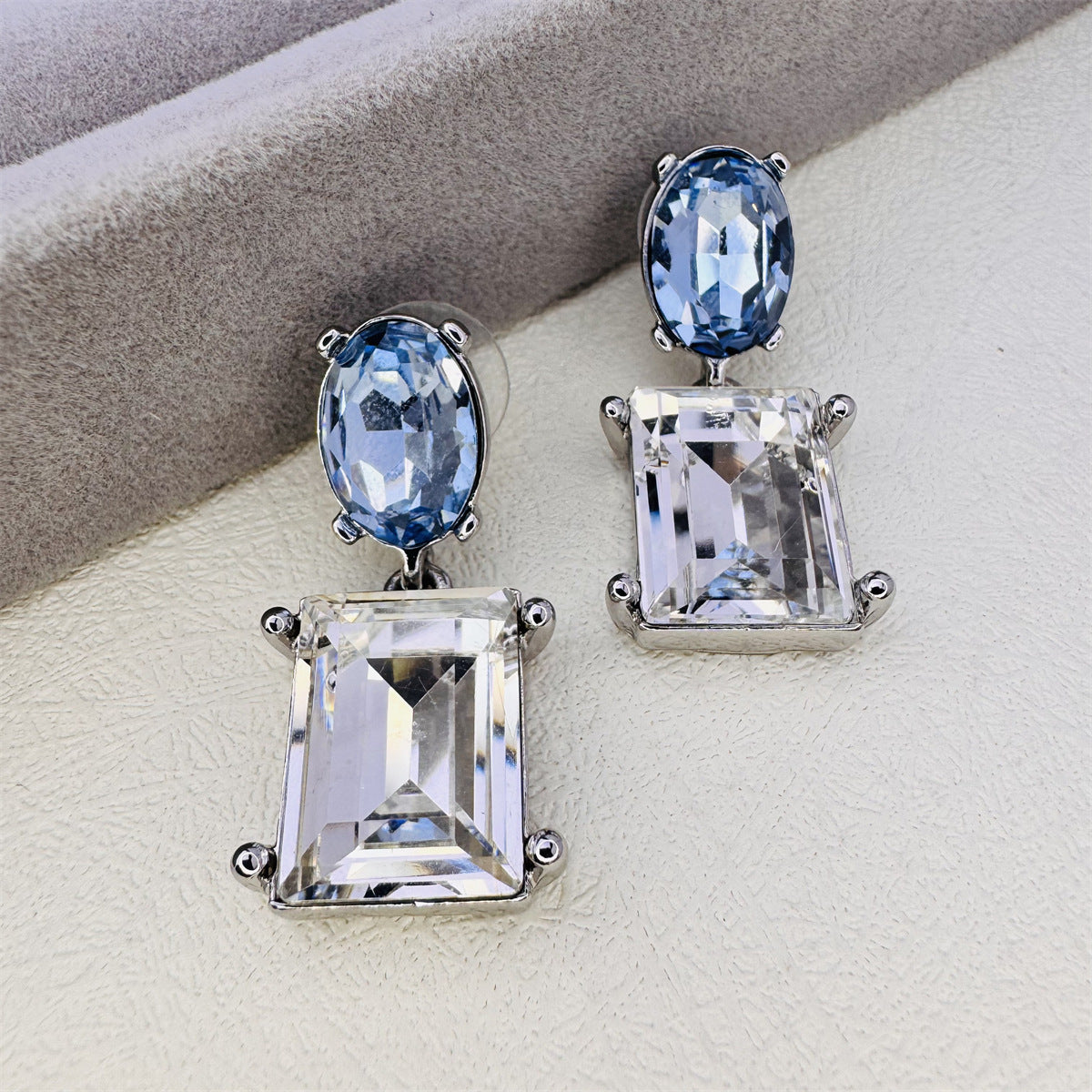 Crystal silver needle earrings