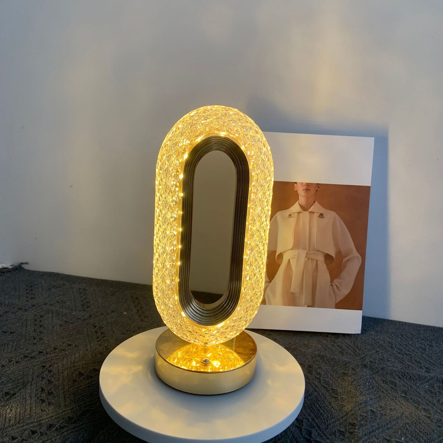 Crystal table lamp