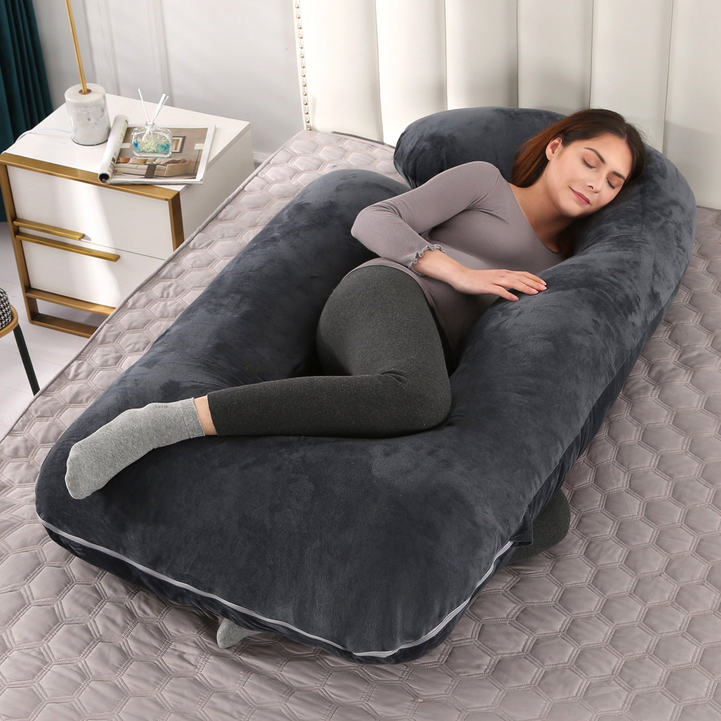 Crystal velvet G-shaped support pillow for waist