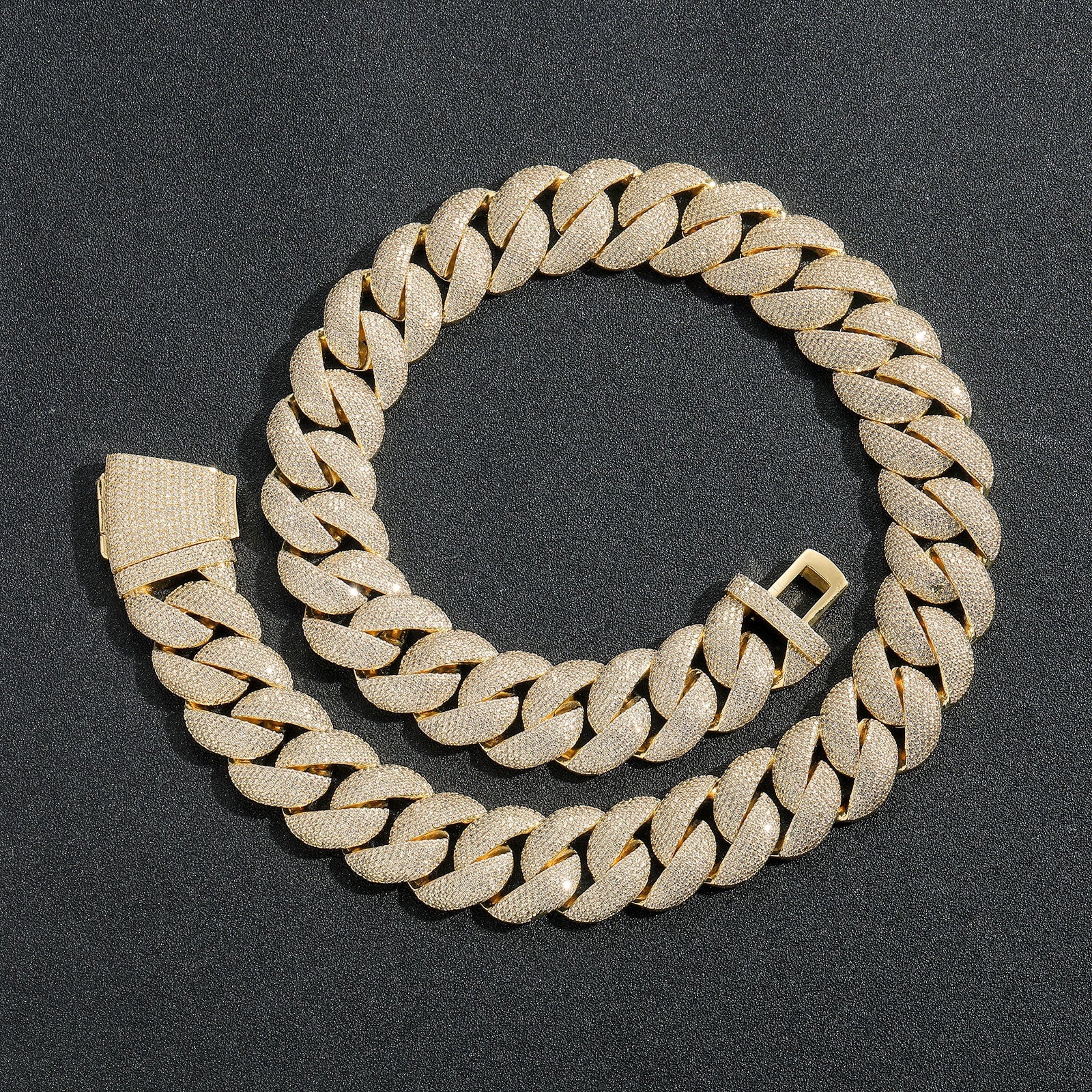 Cuban necklace