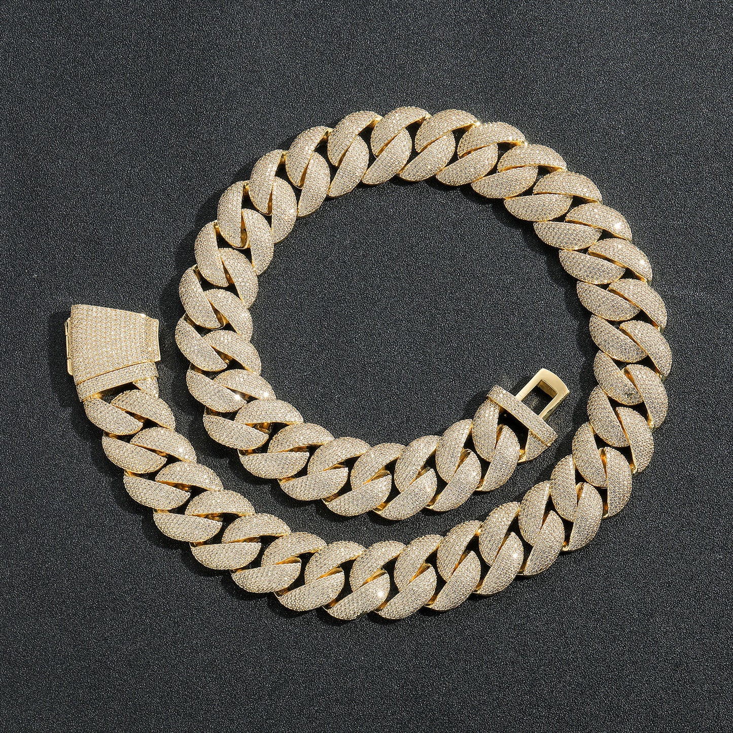 Cuban necklace