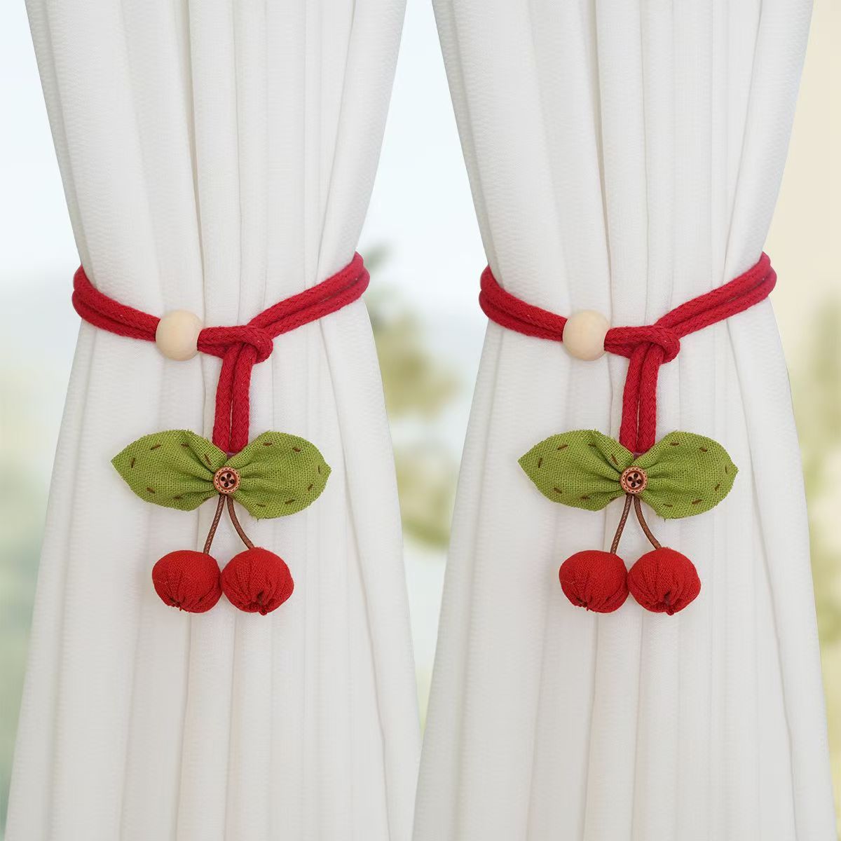 Curtain tie-back
