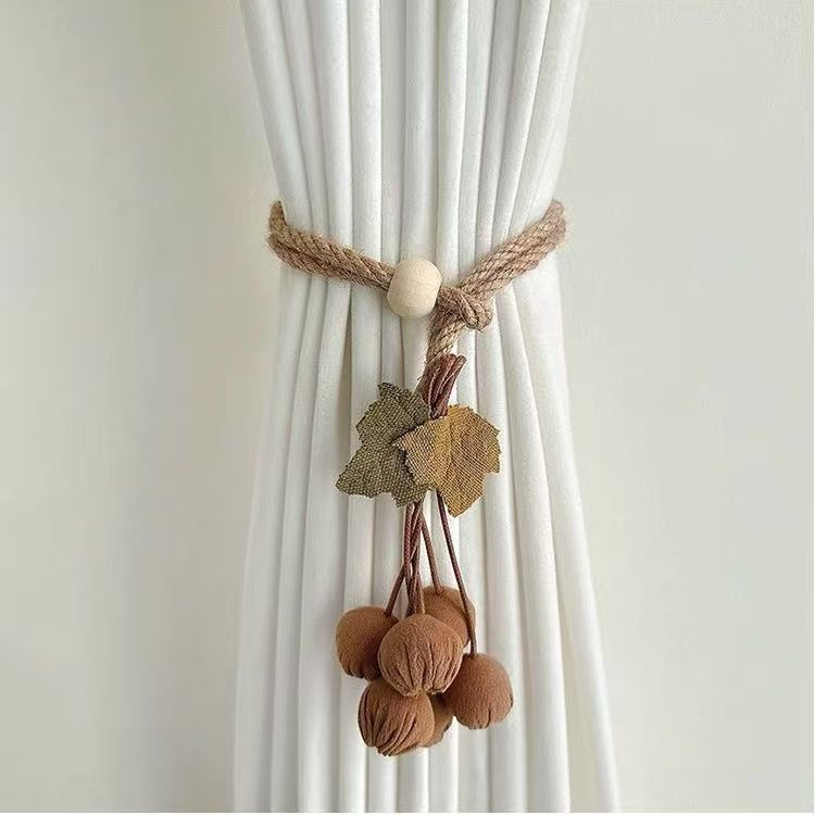Curtain tie-back