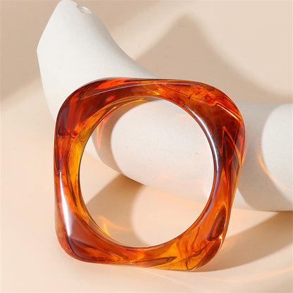 Curved Metal-Texture Bracelet