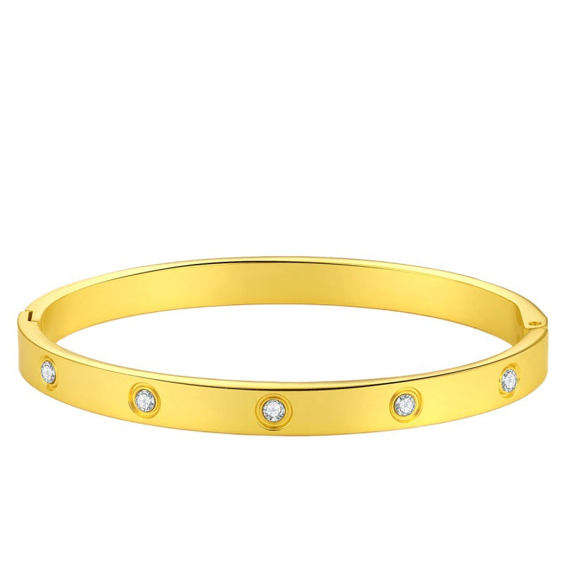 Curved Metal-Texture Bracelet